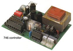 746 sliding controller image.jpg (12105 bytes)